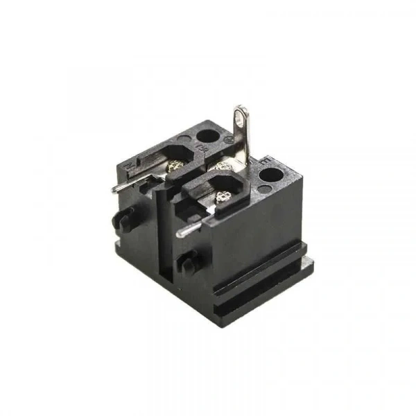 IEC320 C6 Erkek Power Soketi 90 Derece