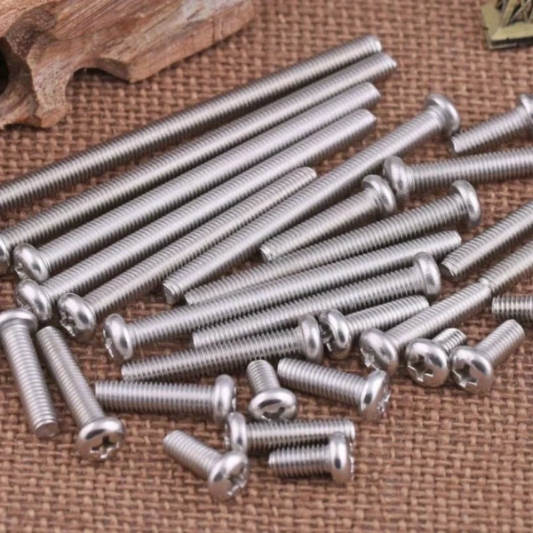 M3X35mm YSB Vida – DIN7985 (Yıldız Silindir Başlı Civata)