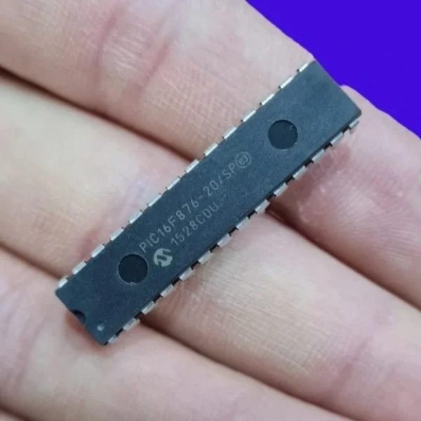 PIC16F876-20/SP DIP 8-Bit 20 MHz Mikrodenetleyici