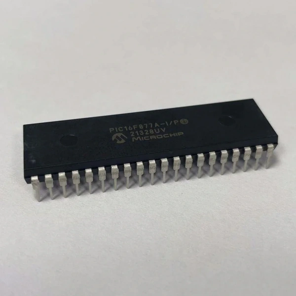 PIC16F877A-I/P DIP40 8-Bit 20 MHz Mikrodenetleyici