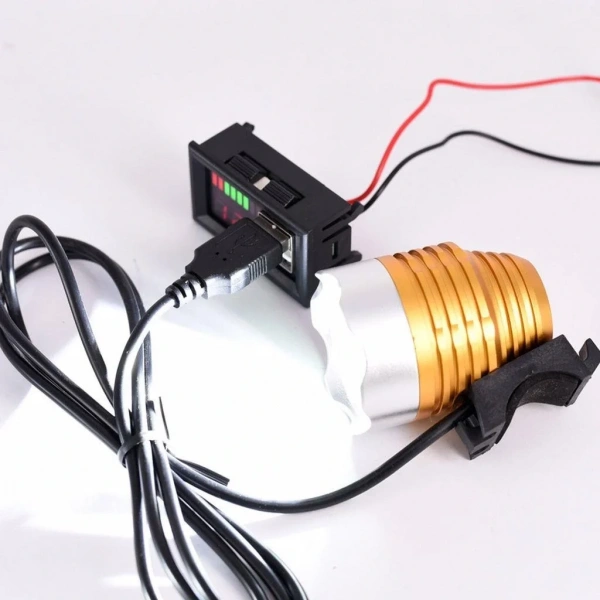 USB Çıkışlı Dijital Voltmetre Ekranlı 5V 2A IOS-Android Çıkışlı