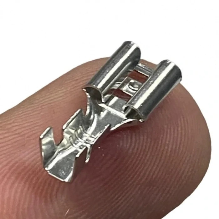 6.3mm İzolesiz Kablo Ucu Dişi Terminal