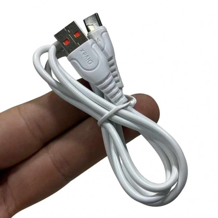 Divex 3A Type-C Hızlı Şarj ve Data Kablosu 1m DC-102