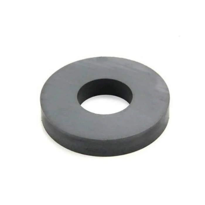 Halka Mıknatıs 17xD7x3mm Seramik Ferrit Magnet