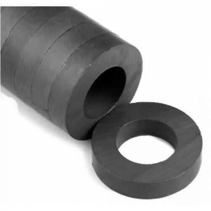Halka Mıknatıs 17xD7x3mm Seramik Ferrit Magnet