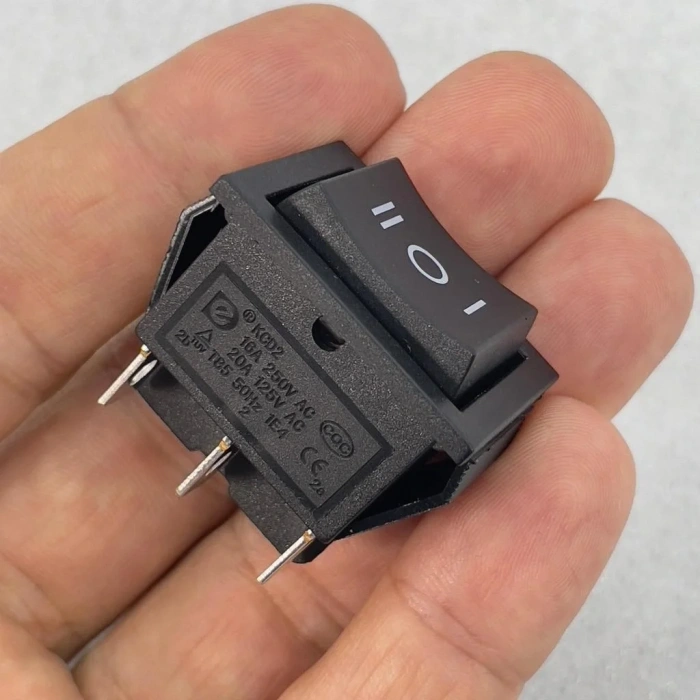 IC-110 Geniş Işıksız Yaylı Anahtar Mom-Off-Mom 6P
