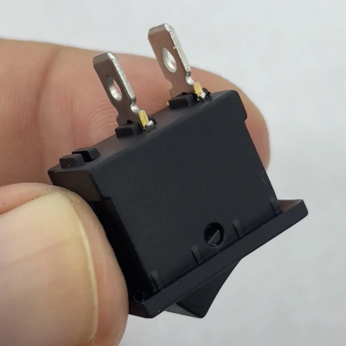 IC-124 Mini Işıksız Yaylı Anahtar 2P Off-Mom Siyah