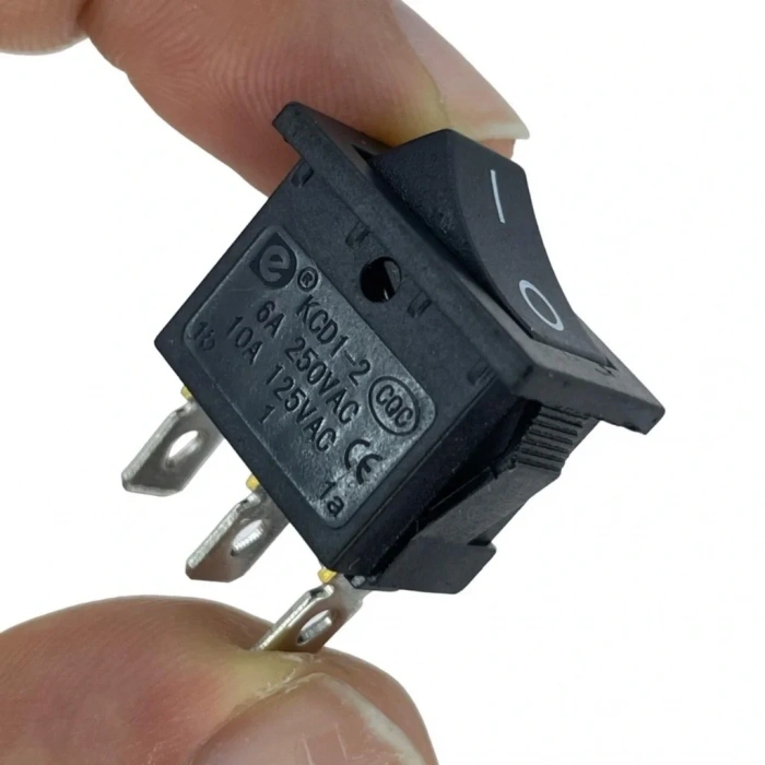 IC-125 Mini Işıksız Yaylı Anahtar OFF-MOM 3P