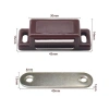 Mıknatıslı Plastik Mobilya Kapak Kilidi 31x15x14mm - Kahverengi
