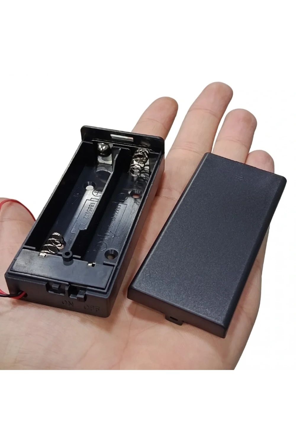 18650 İkili Pil Yuvası Kapaklı Switchli Pil Kutusu Anahtarlı