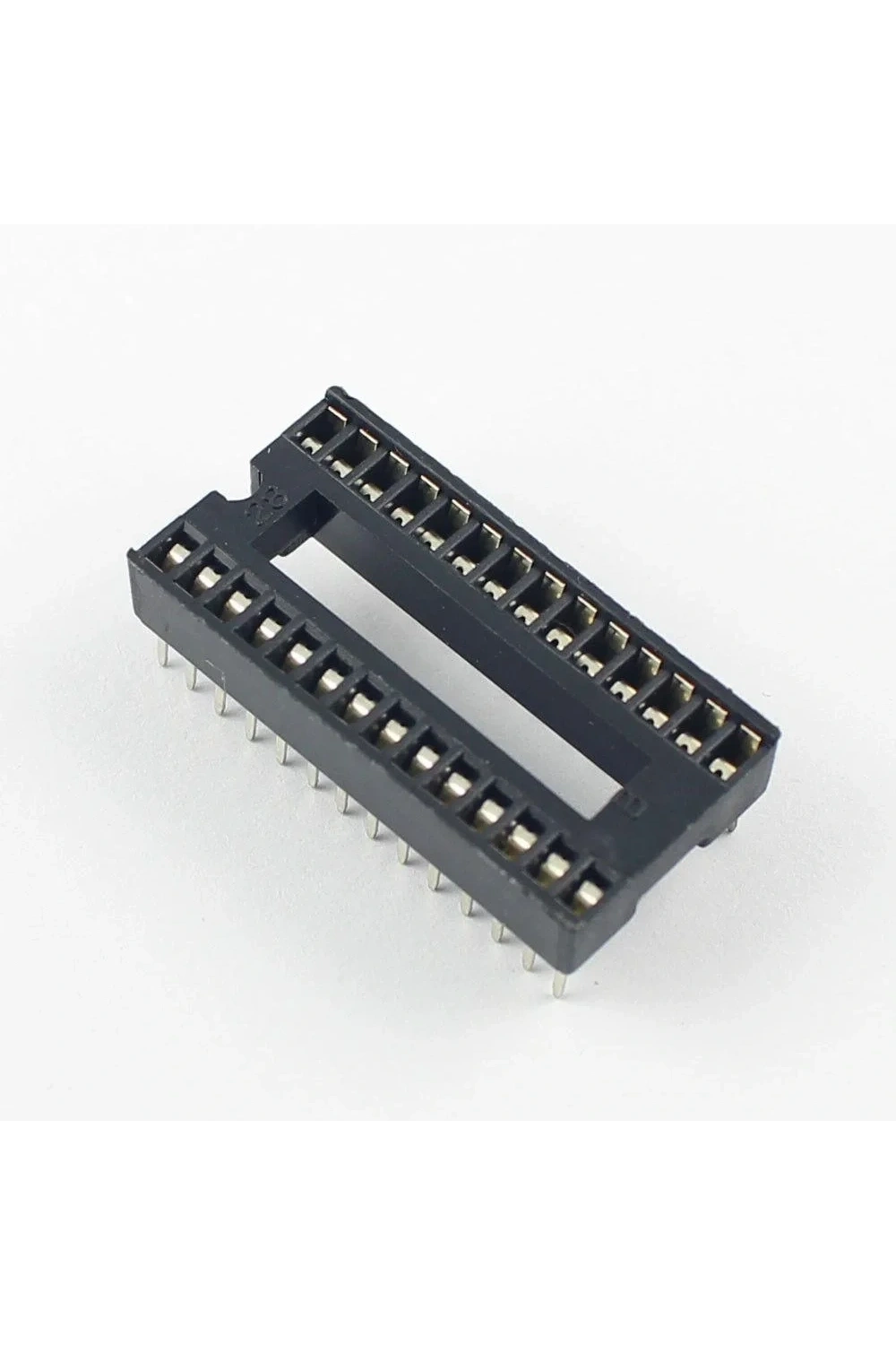 28 Pin Dar Entegre Soketi