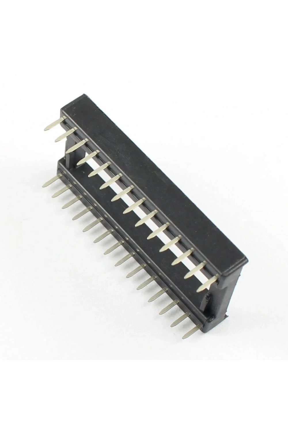 28 Pin Entegre Soketi Geniş