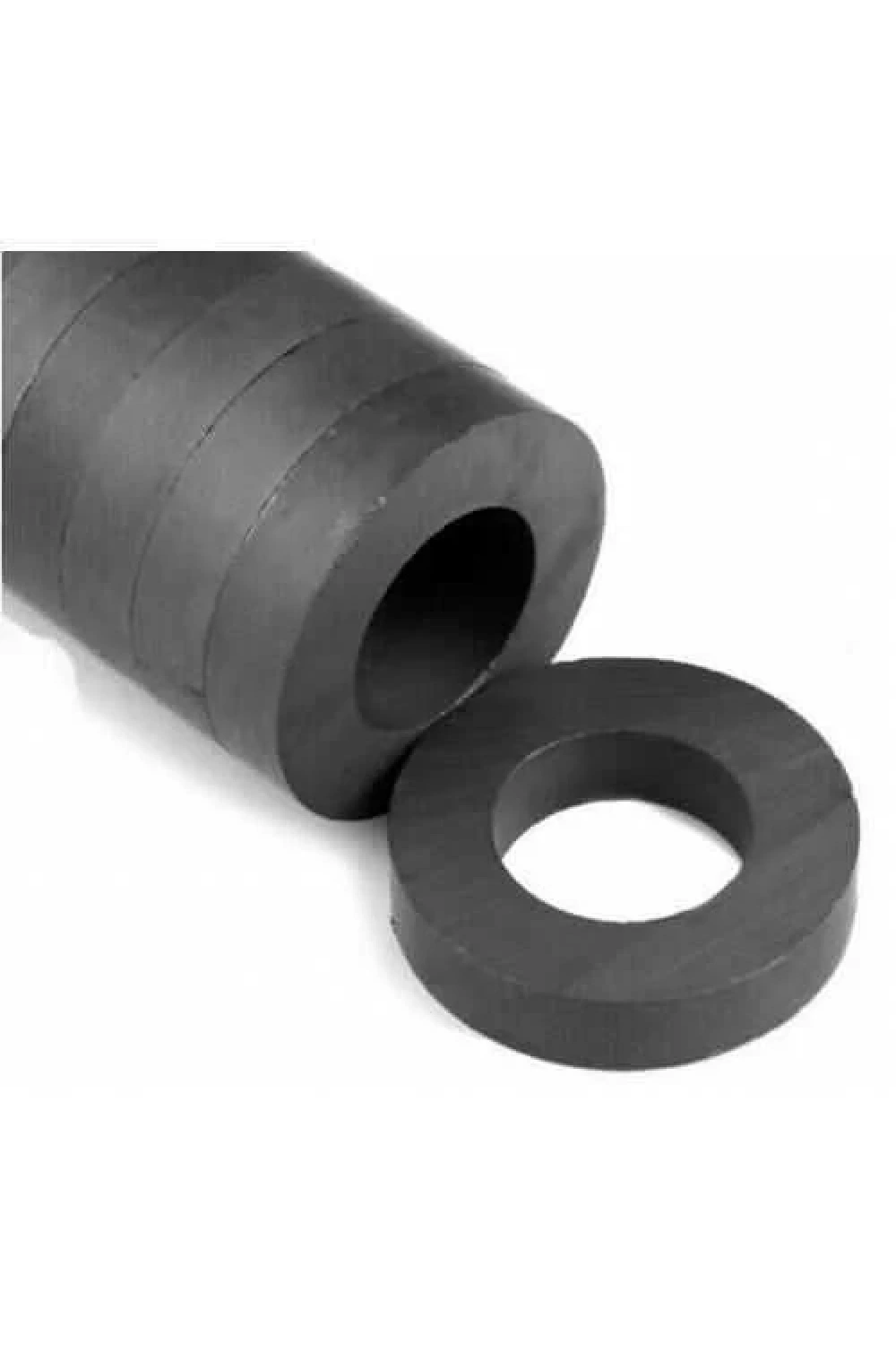 Halka Mıknatıs 17xD7x3mm Seramik Ferrit Magnet