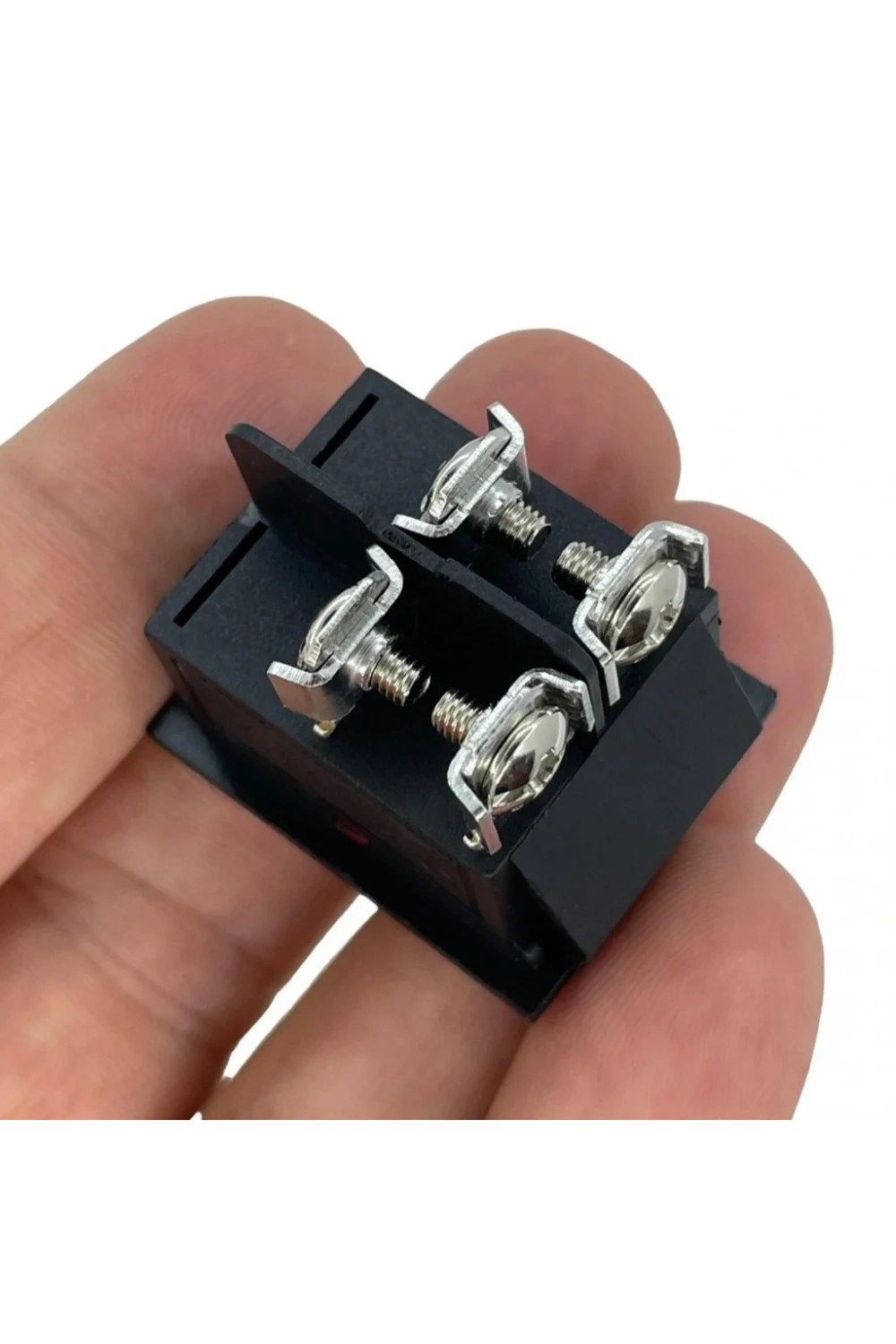 IC-104C Vida Bacak Geniş Işıklı Anahtar ON-OFF 4P 220V