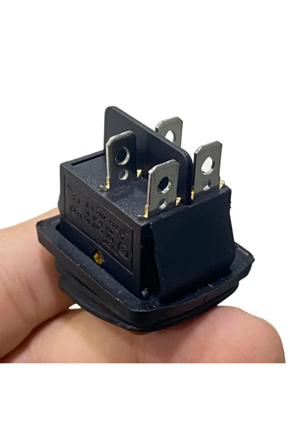 IC-104W Geniş Körüklü Işıklı Anahtar On-Off 4P Sarı