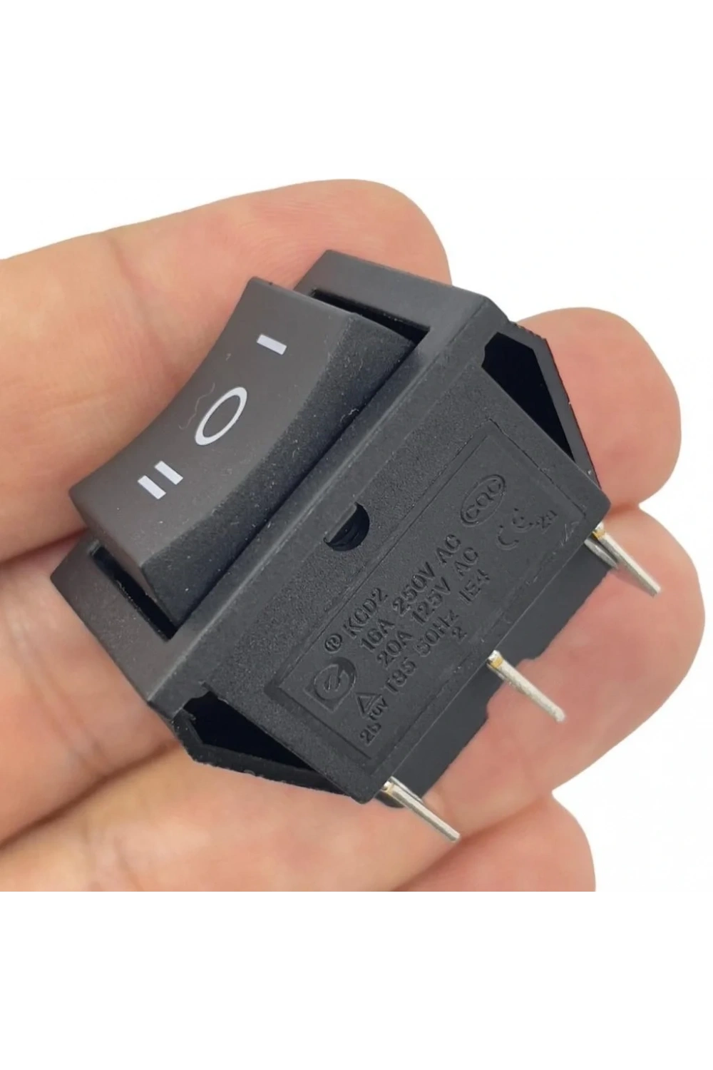 IC-108 Geniş Işıksız Anahtar On-Off-On 6P Siyah