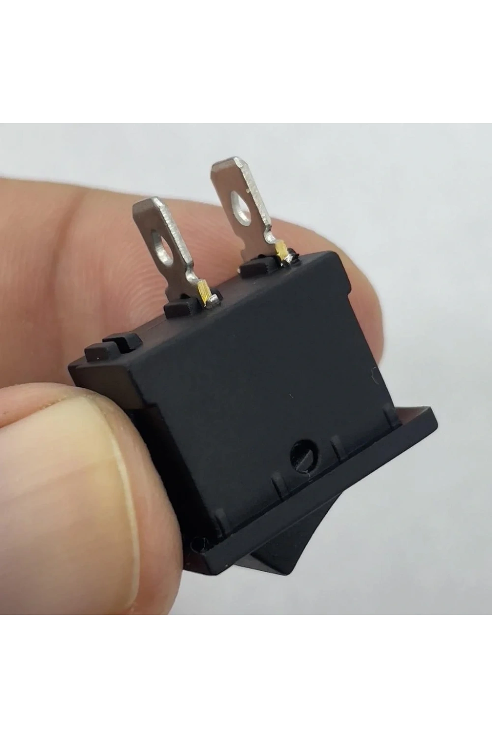 IC-124 Mini Işıksız Yaylı Anahtar 2P Off-Mom Siyah