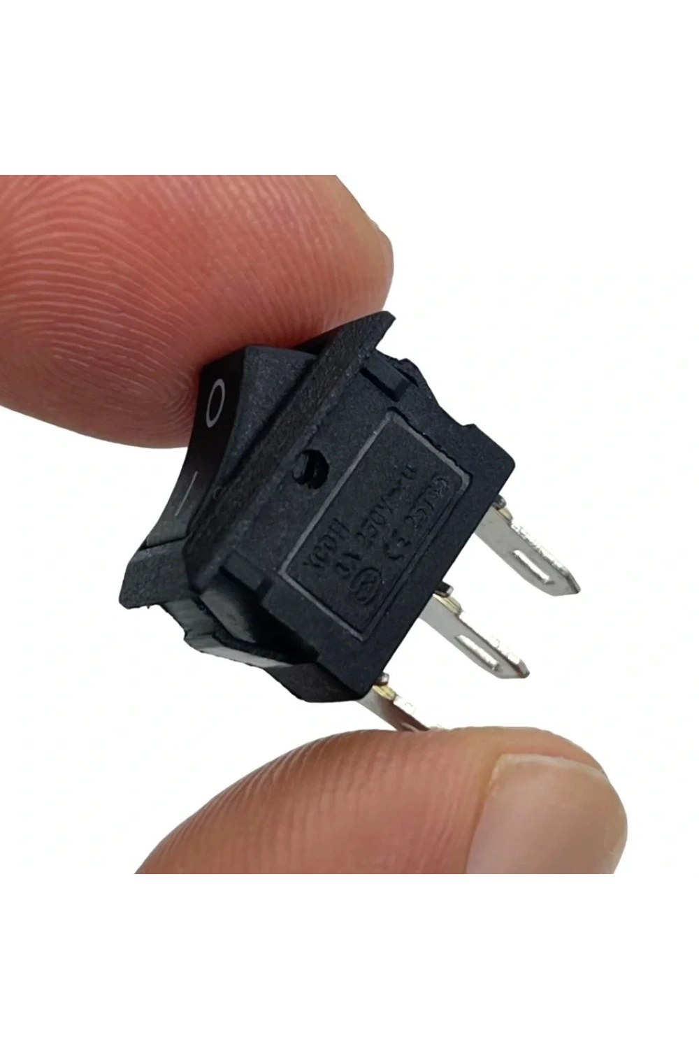 IC-125B-3 Mini Dikdörtgen Işıksız On-Off Anahtar 3 Pin