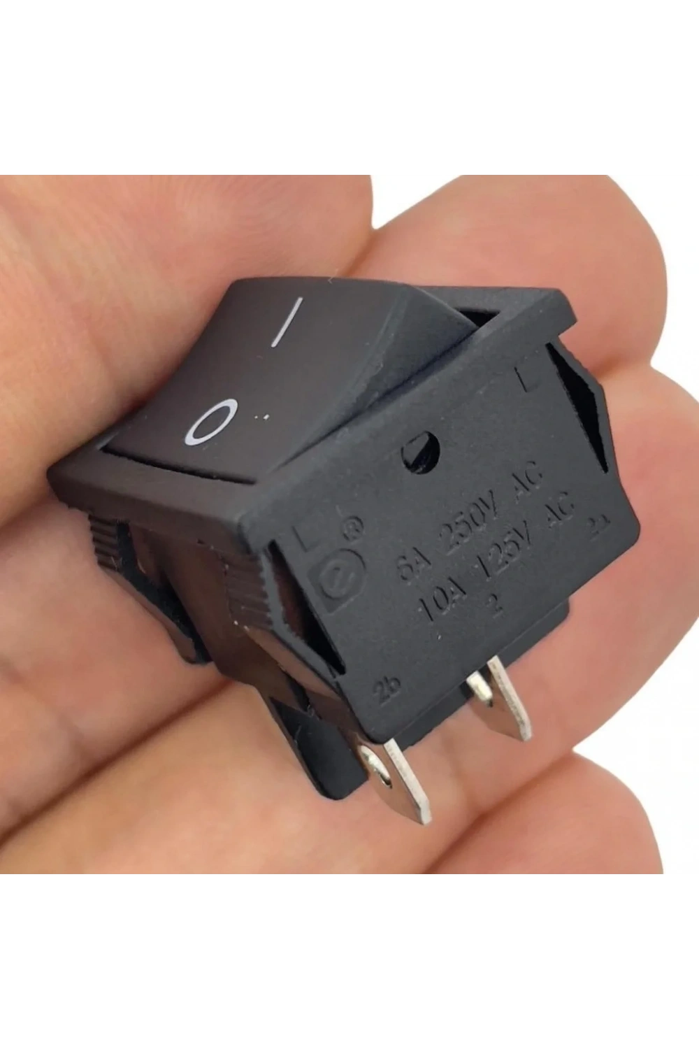 IC-127 Orta Boy Işıksız Anahtar On-Off 4P Siyah