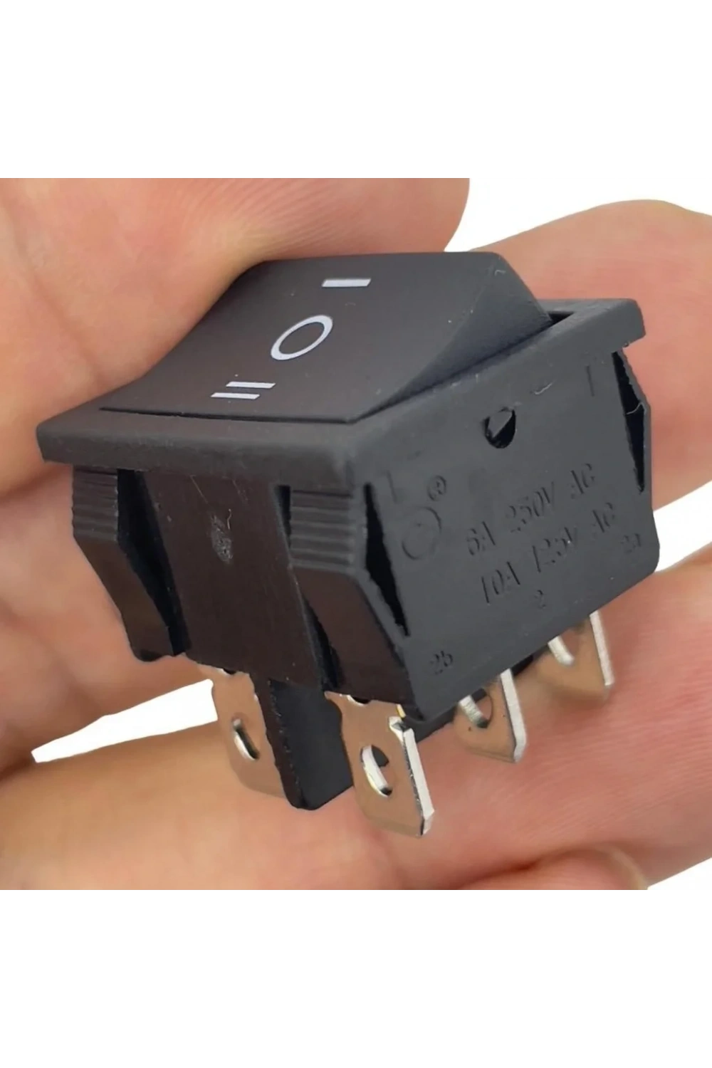 IC-130 Orta Boy Işıksız Anahtar On-Off-On 6P