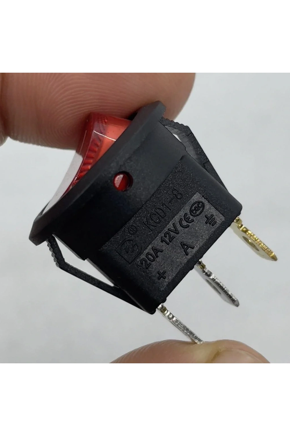 IC-131A Yuvarlak Işıklı Anahtar On-Off 12V 3P