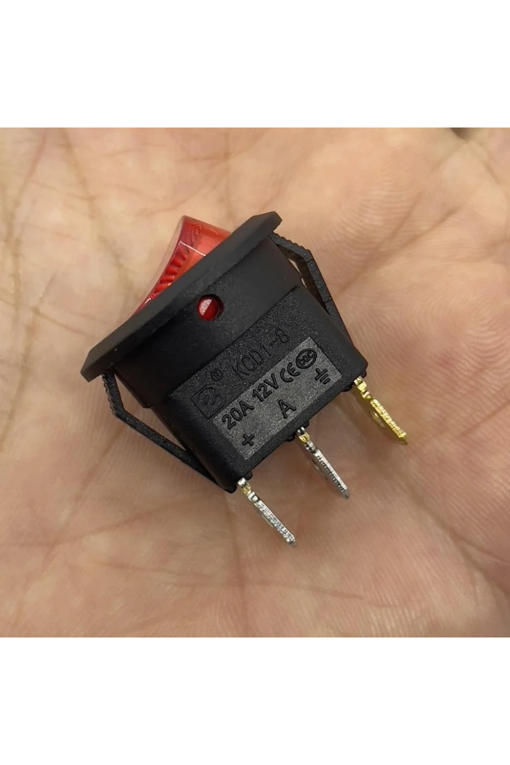 IC-131A Yuvarlak Işıklı Anahtar On-Off 12V 3P