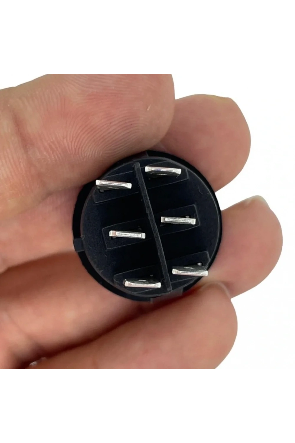 IC-133-6 Yuvarlak Tekne Tipi Anahtar ON-OFF 6P