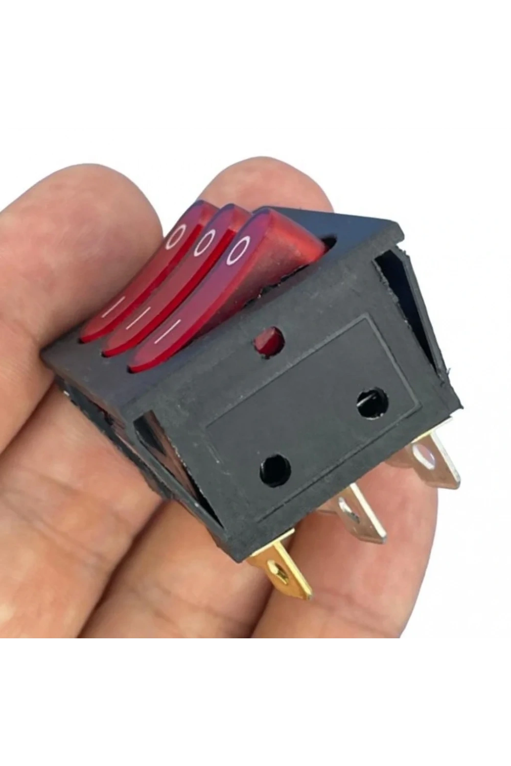 IC-135 Üçlü Işıklı Anahtar 220V ON-OFF 9P