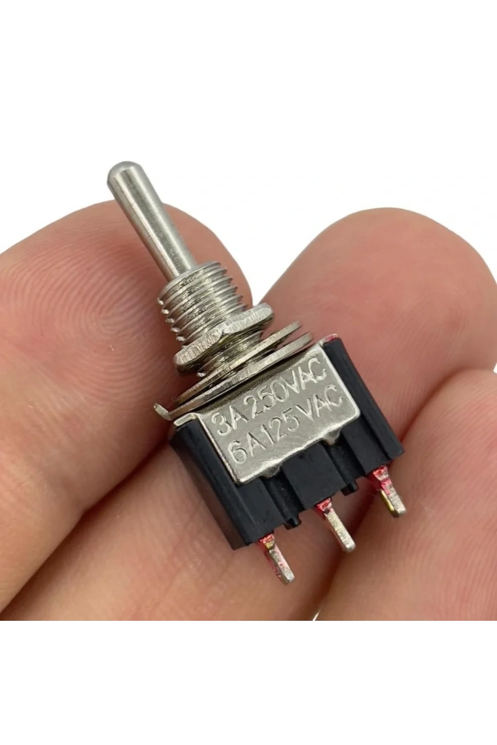 IC-140 Toggle Switch On-Off-On 6mm 3P MTS-103