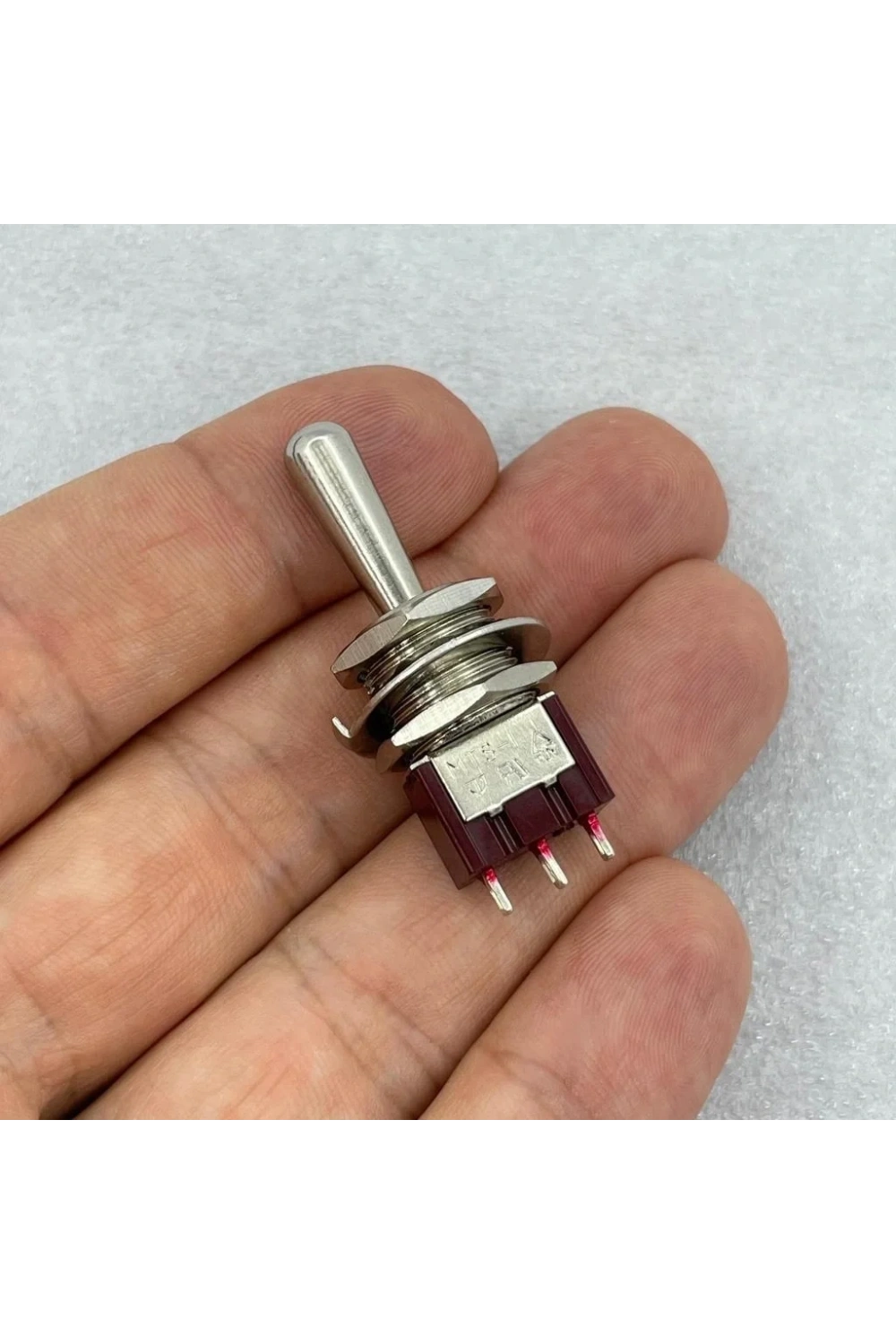 IC-148F Toggle Switch On-Off-On 12mm 3P MTS-103L