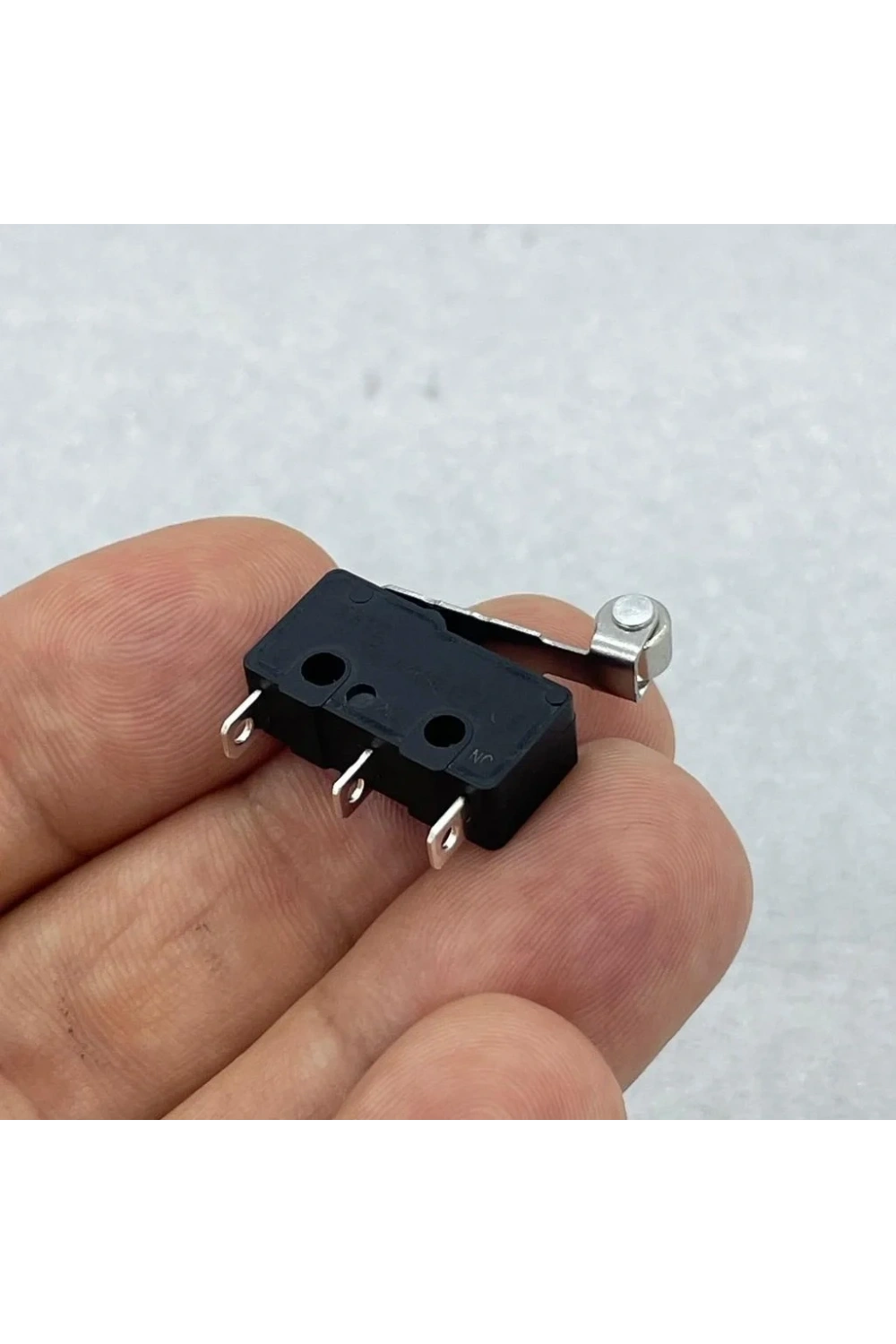 IC-168 Micro Switch Lehim Bacak Makaralı 5A/250VAC