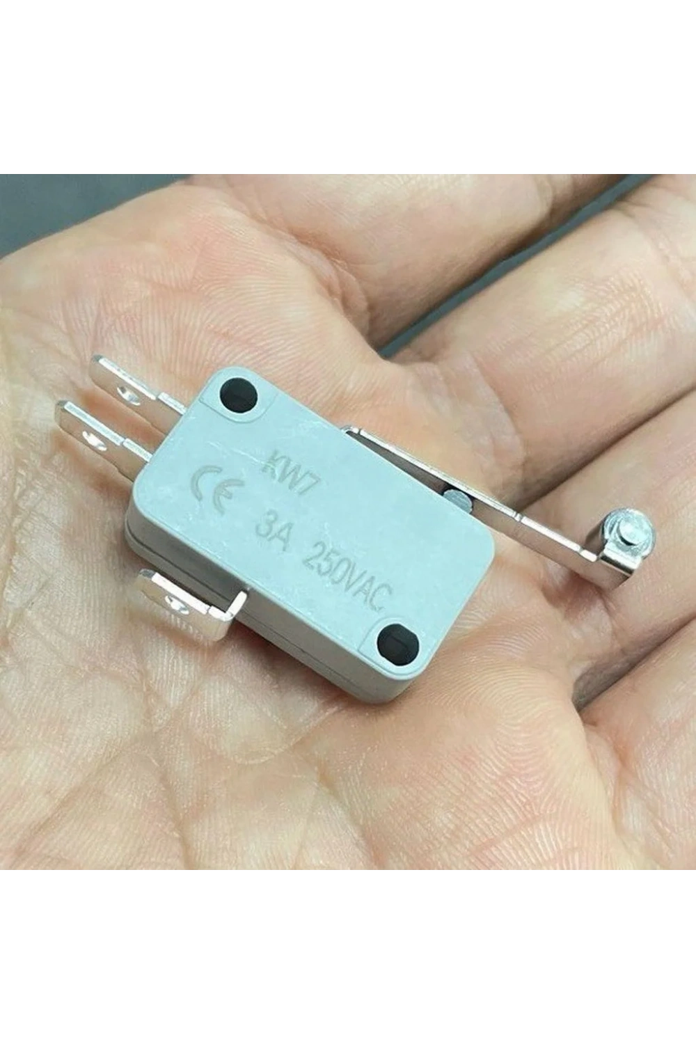 IC-171 Mikro Switch Makaralı Uzun KW7 3A 250VAC
