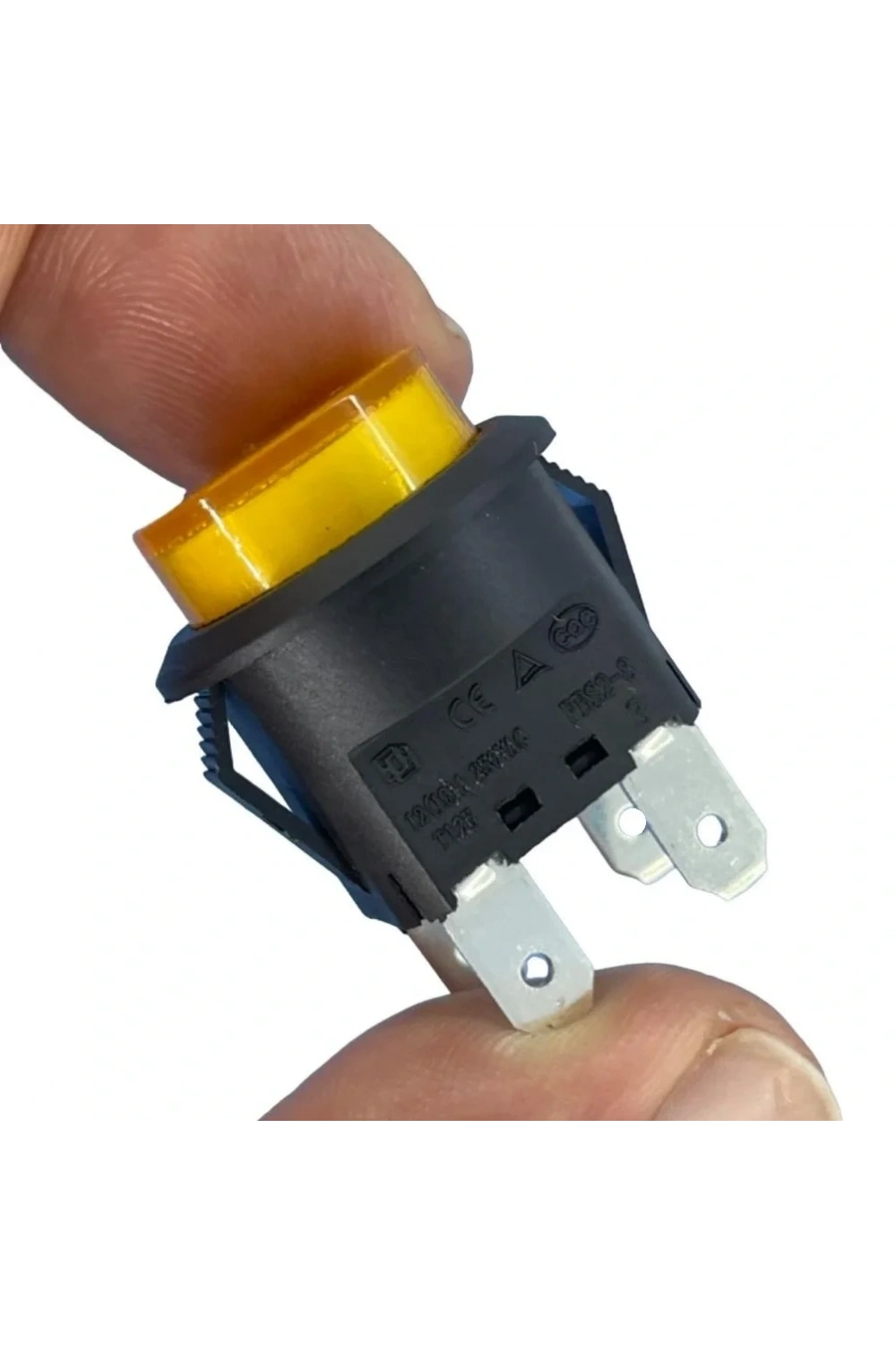 IC-180N Buton Plastik 22mm 12V 4P Sarı