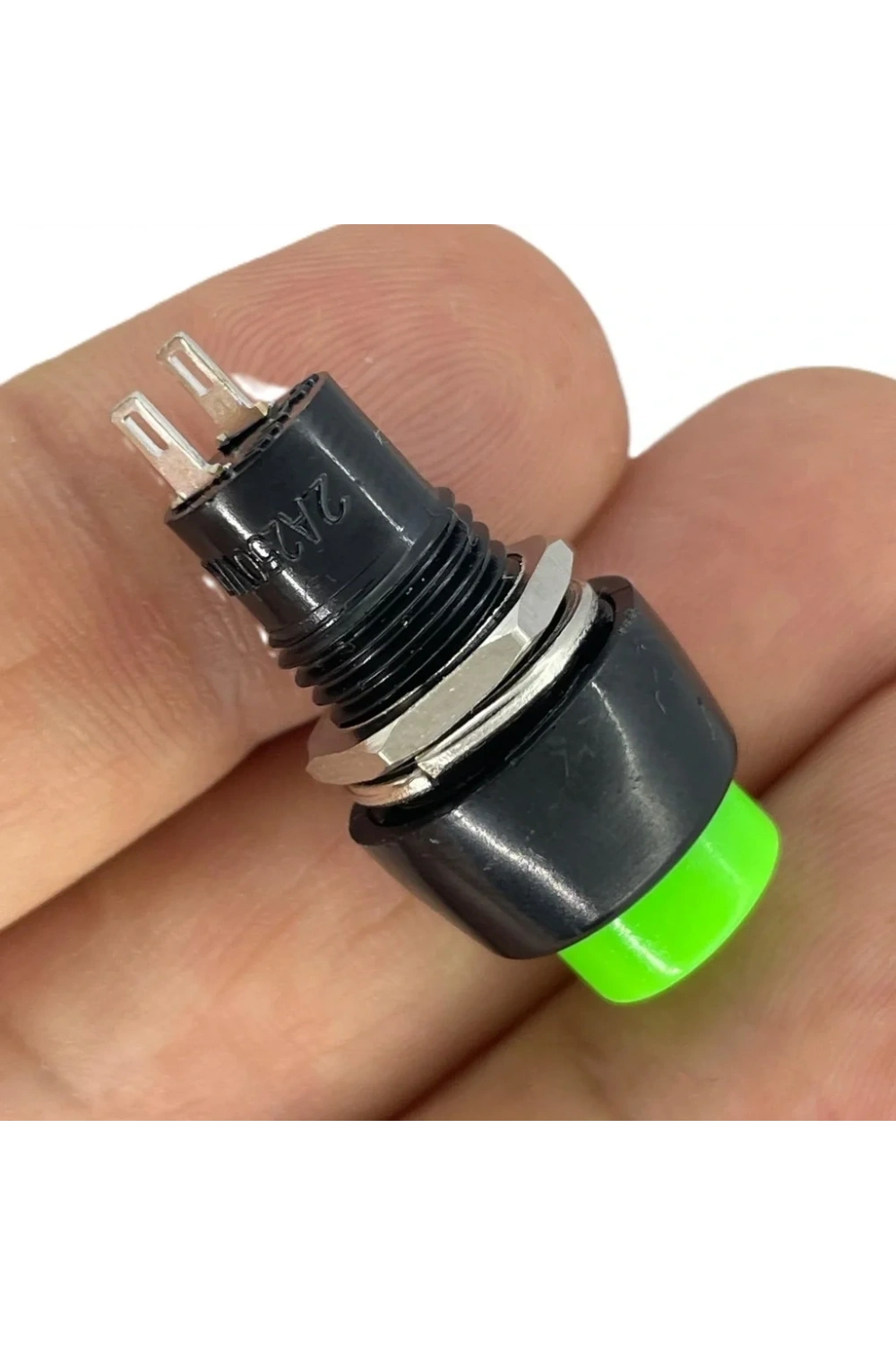 IC-190 Yeşil Buton Yuvarlak Plastik Kalıcılı 10mm