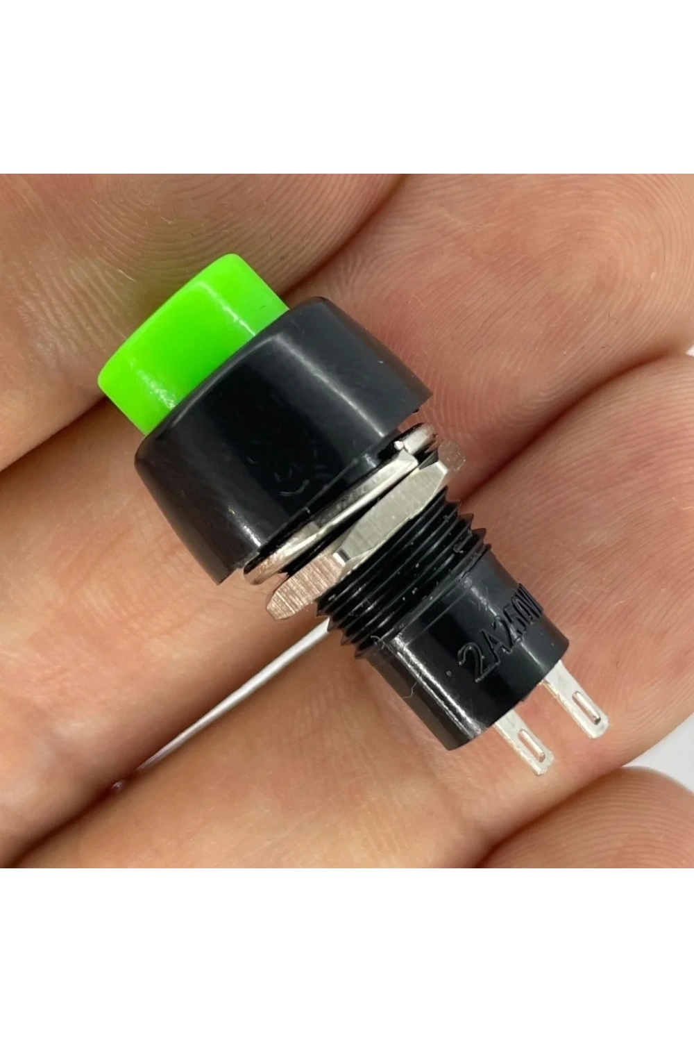IC-190 Yeşil Buton Yuvarlak Plastik Kalıcılı 10mm