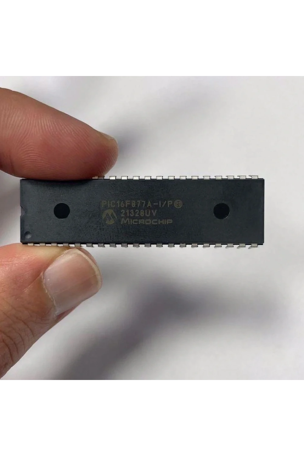PIC16F877A-I/P DIP40 8-Bit 20 MHz Mikrodenetleyici