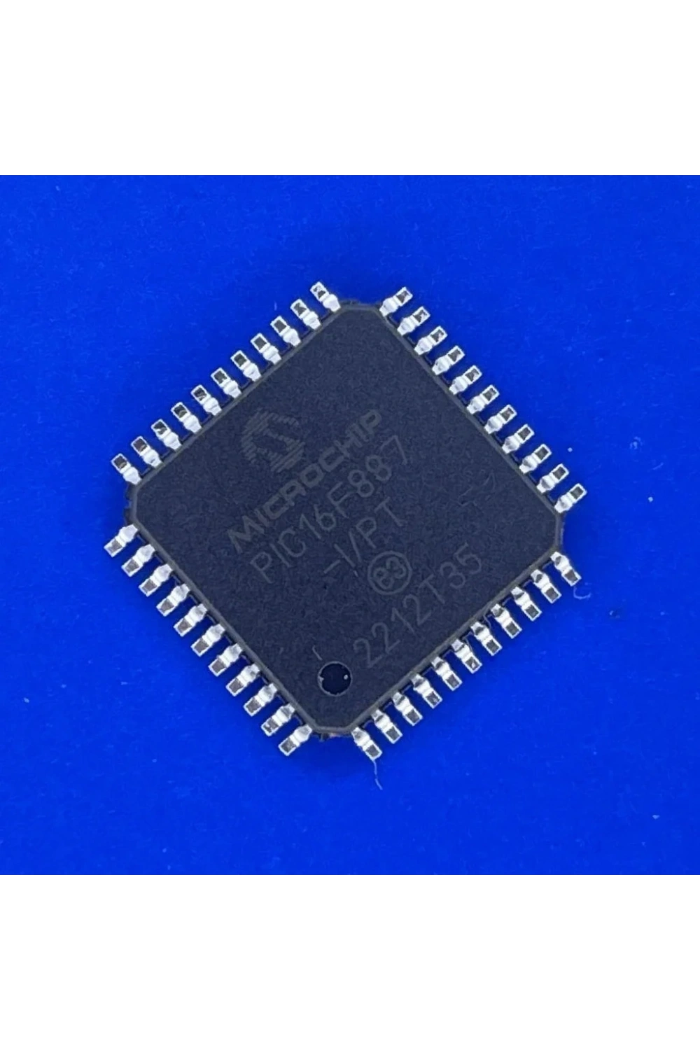 PIC16F887 I/PT SMD 8-Bit 20 MHz Mikrodenetleyici