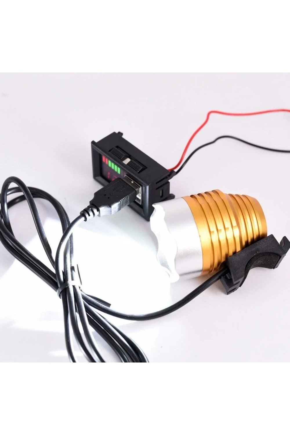 USB Çıkışlı Dijital Voltmetre Ekranlı 5V 2A IOS-Android Çıkışlı