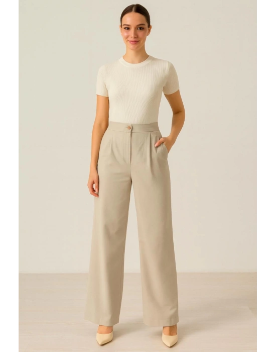 Krem Pantolon Üstü Pileli Tek Düğme