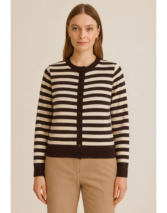 Acı Kahverengi Hırka