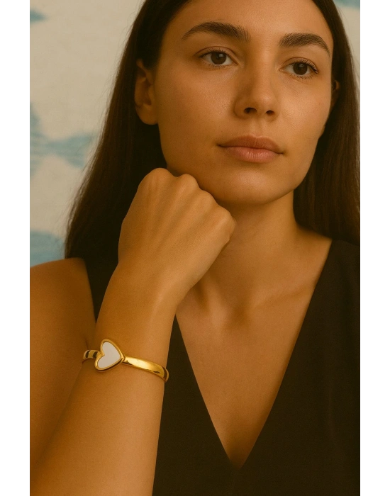 Gold Kalp Detaylı Bileklik