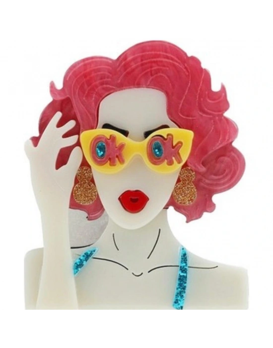 Kırmızı Kadın Broş