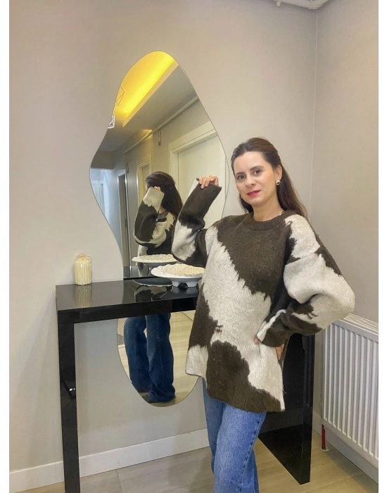 Kahverengi Desenli Kazak