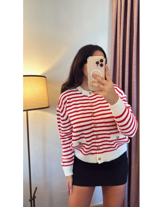 Kırmızı Çizgili Hırka