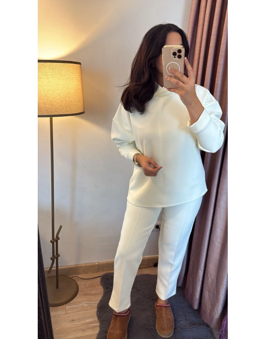 Mona Beyaz Çelik Örme Takım