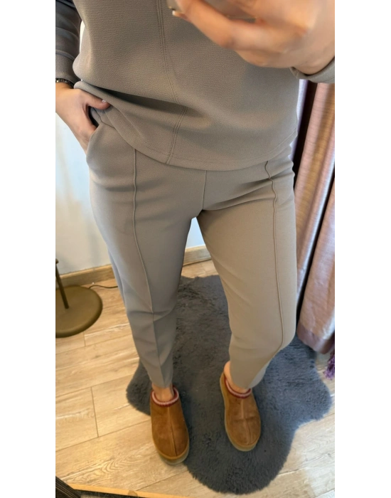 Mona Koyu Bej Çelik Örme Takım