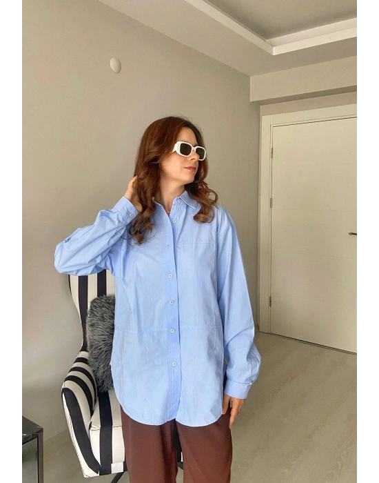 Ortası Çizgili Mavi Gömlek