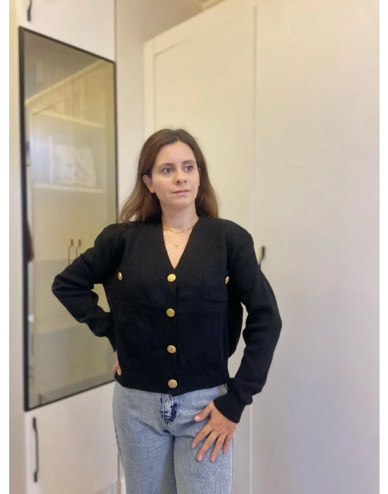 Siyah Gold Düğmeli Hırka