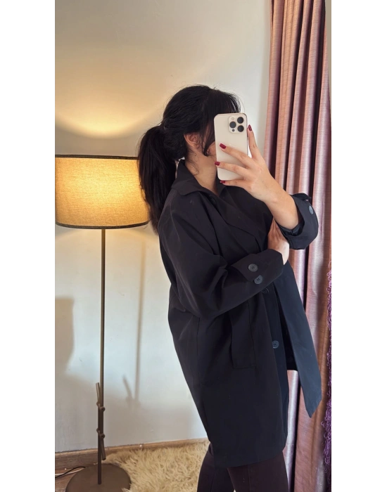 Siyah Kısa Trençkot