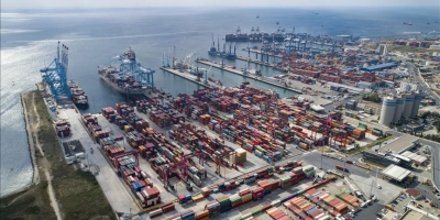 TÜRKİYENİN İHRACATI ŞUBATTA YÜZDE 1,6 ARTIŞLA 21 MİLYAR 65 MİLYON DOLAR OLDU